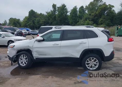 2017 Jeep Cherokee Latitude 4X4 из США, поврежденный, VIN 1C4PJMCS7HW625150